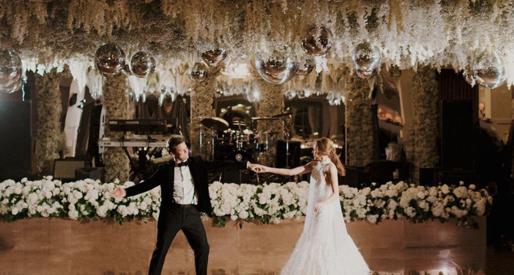 Houston’s Top 25 Wedding Photographers 2021 | Featured in WeddingRule.com