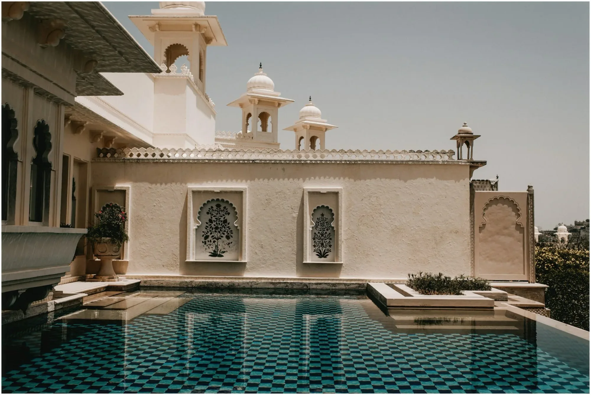 Johnathan & Blaire — Wedding at the Oberoi in Udaipur India — 37