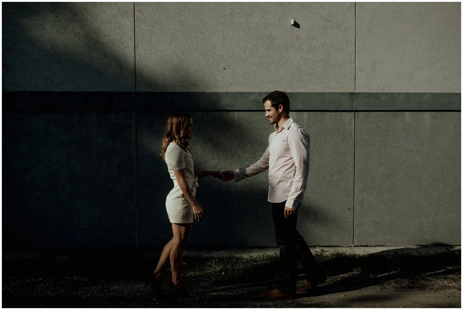 kayla-chip-east-downtown-houston-engagement-session-0008-2.jpg