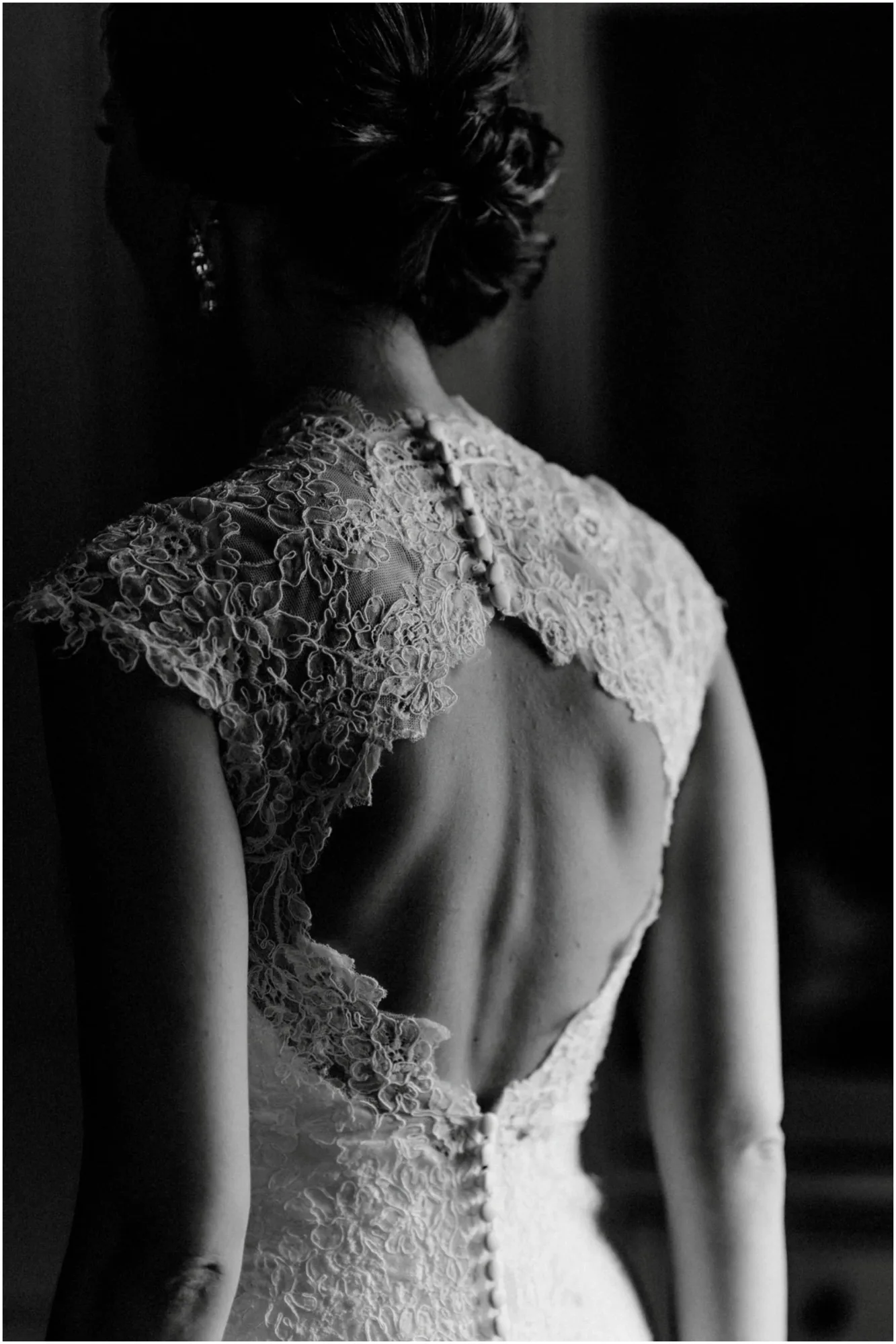 Melissa + Kevin — Hotel Icon & Nouveau Art Bar Wedding — 24