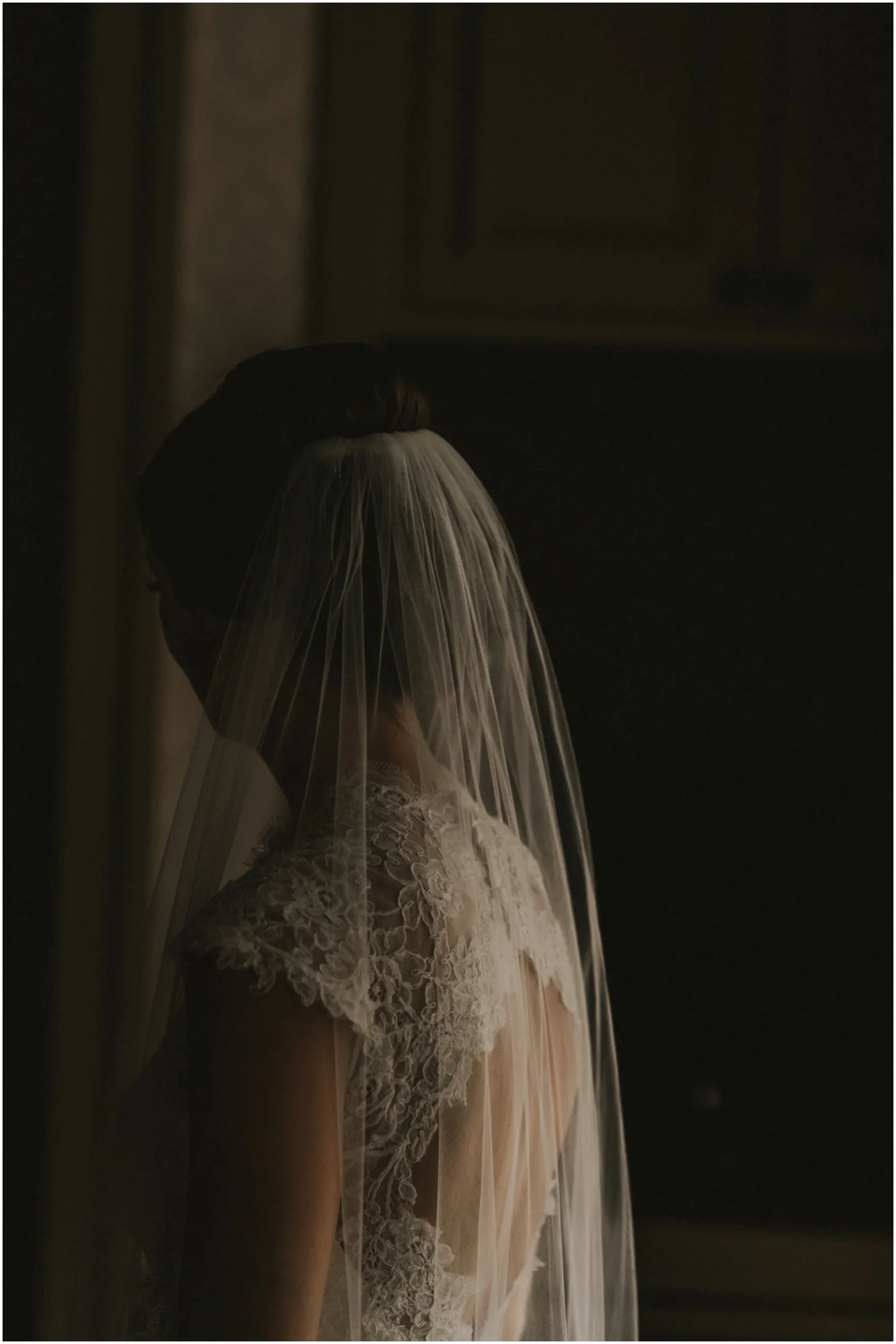 Melissa + Kevin — Hotel Icon & Nouveau Art Bar Wedding — 26