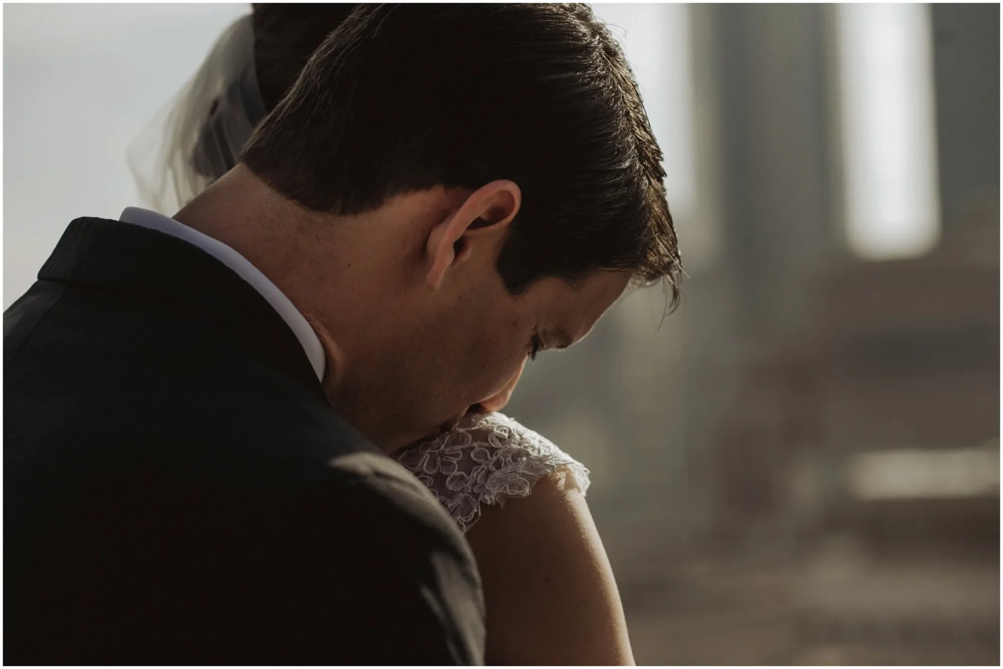 Melissa + Kevin — Hotel Icon & Nouveau Art Bar Wedding — 34
