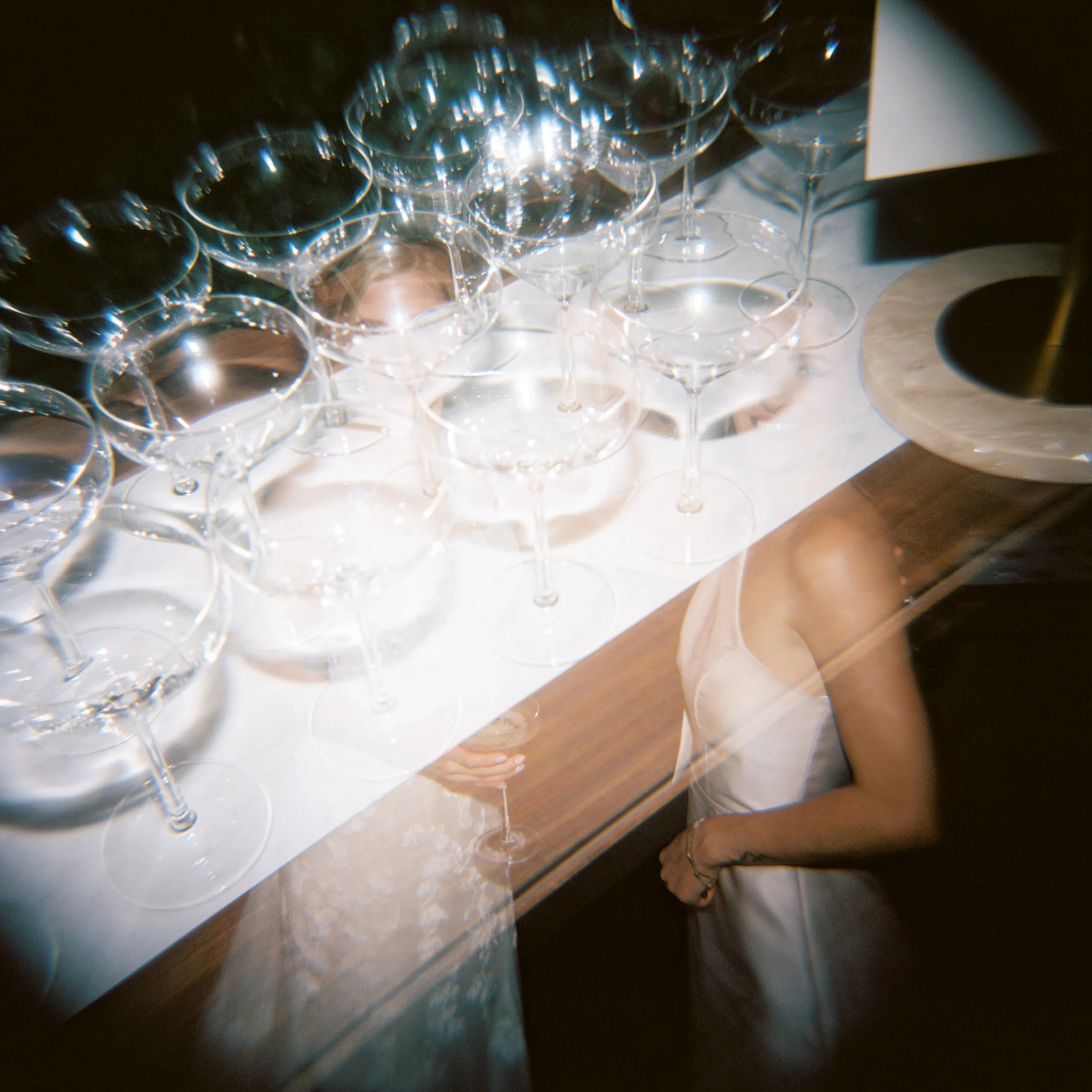27937_07.jpg