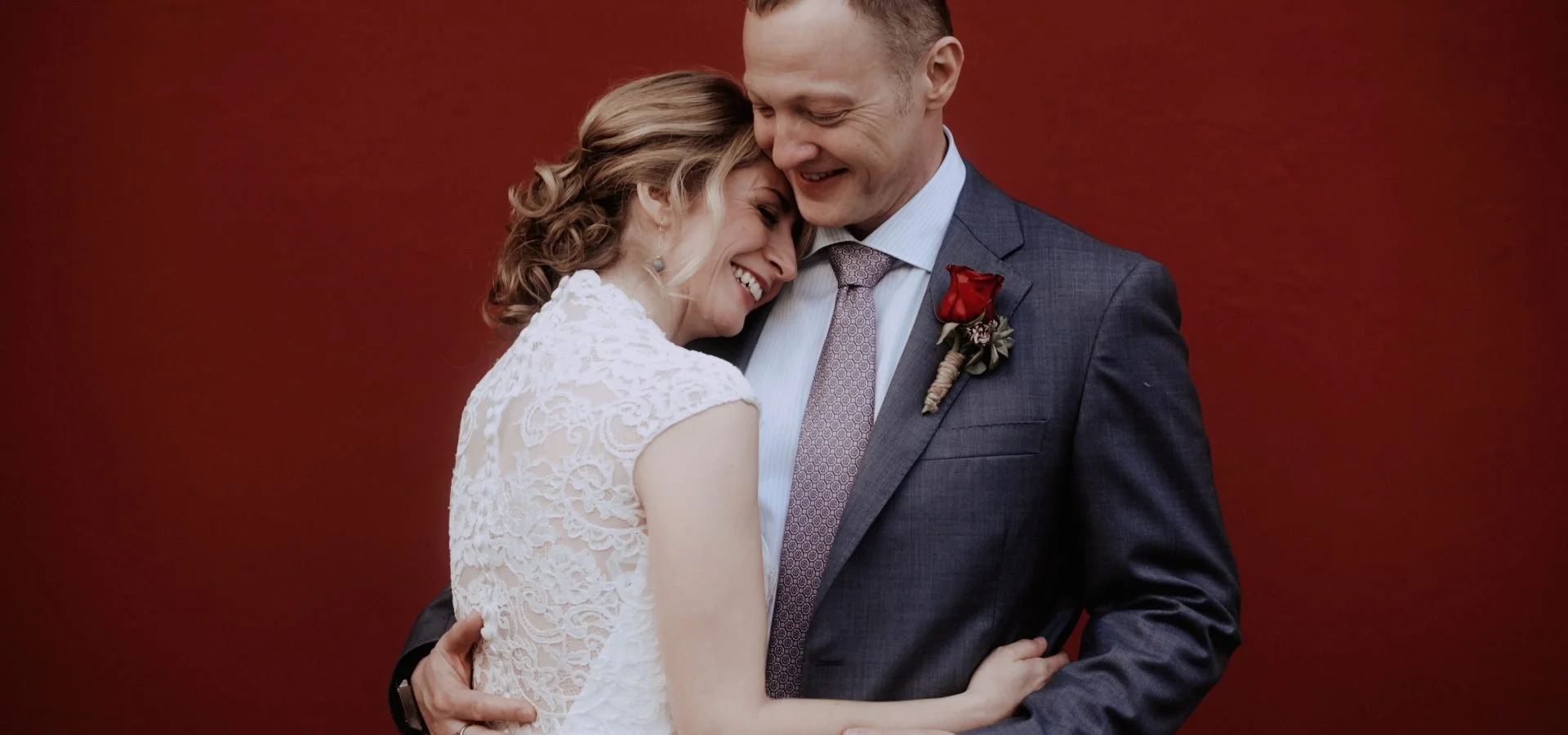 Bryan & Naomi | Floral Inspired Antigua Wedding at the Santa Clara Ruins | Junebug