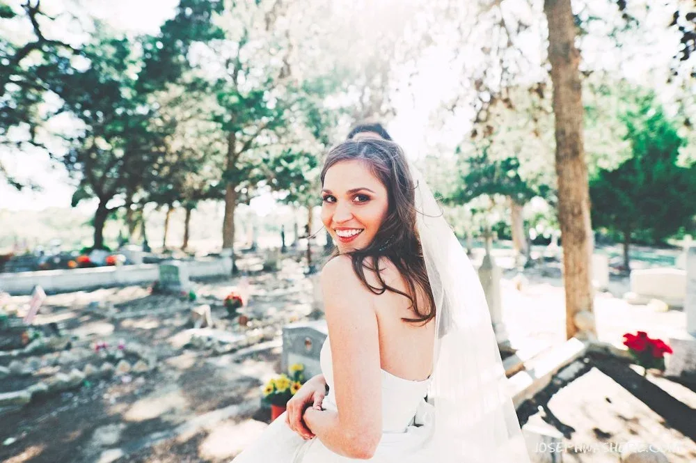 VJ + Nicole : Wedding in Weimar, Texas — 1